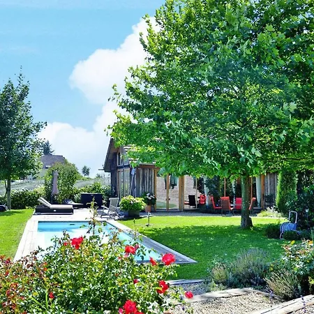 بيت للعطل In Der Steiermark Mit Pool & Aussicht