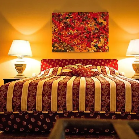 Ferienhaus In Der Steiermark Mit Pool & Aussicht Fehring