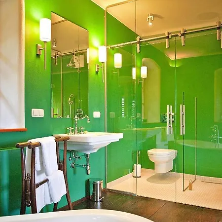 In Der Steiermark Mit Pool & Aussicht