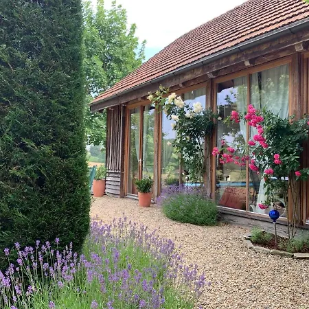 In Der Steiermark Mit Pool & Aussicht * Fehring