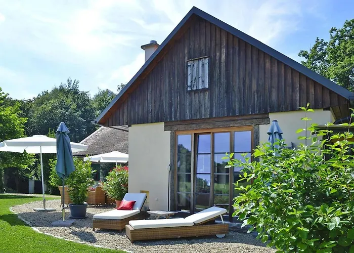 In Der Steiermark Mit Pool & Aussicht Prázdninový dům Fehring