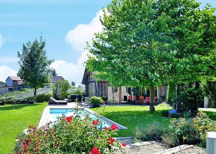 بيت للعطل In Der Steiermark Mit Pool & Aussicht