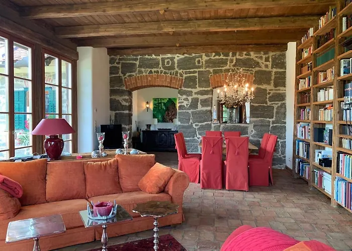 بيت للعطل In Der Steiermark Mit Pool & Aussicht