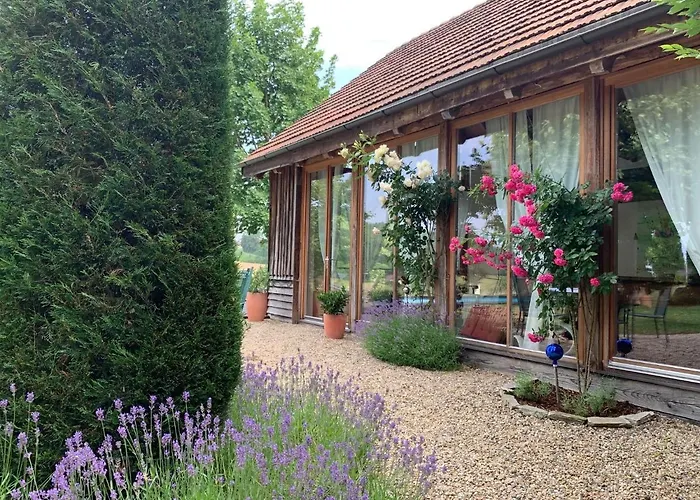 In Der Steiermark Mit Pool & Aussicht * Fehring